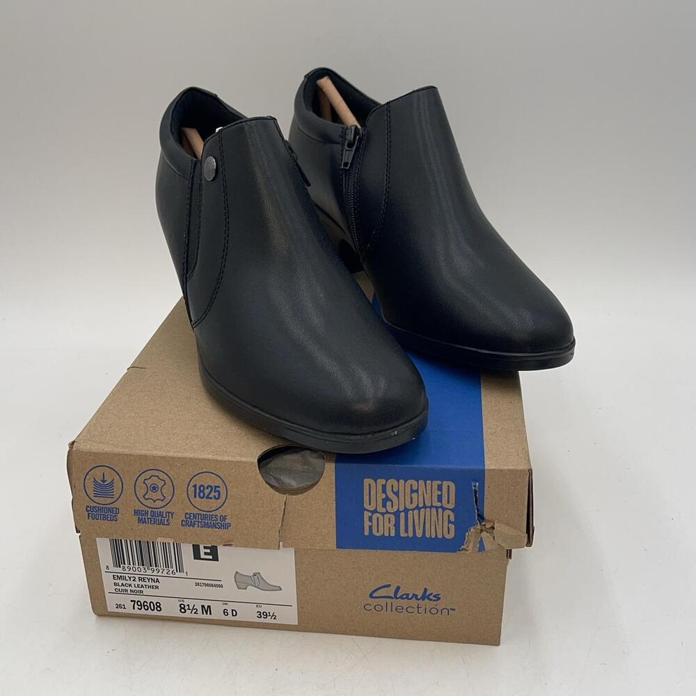 Clarks Emily2 Reyna Boots Womens Black Leather Ankle Zip Bootie New Size 8.5
